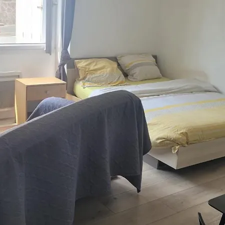 Daire Studio La Romagne