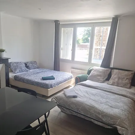 Appartement Studio La Romagne *